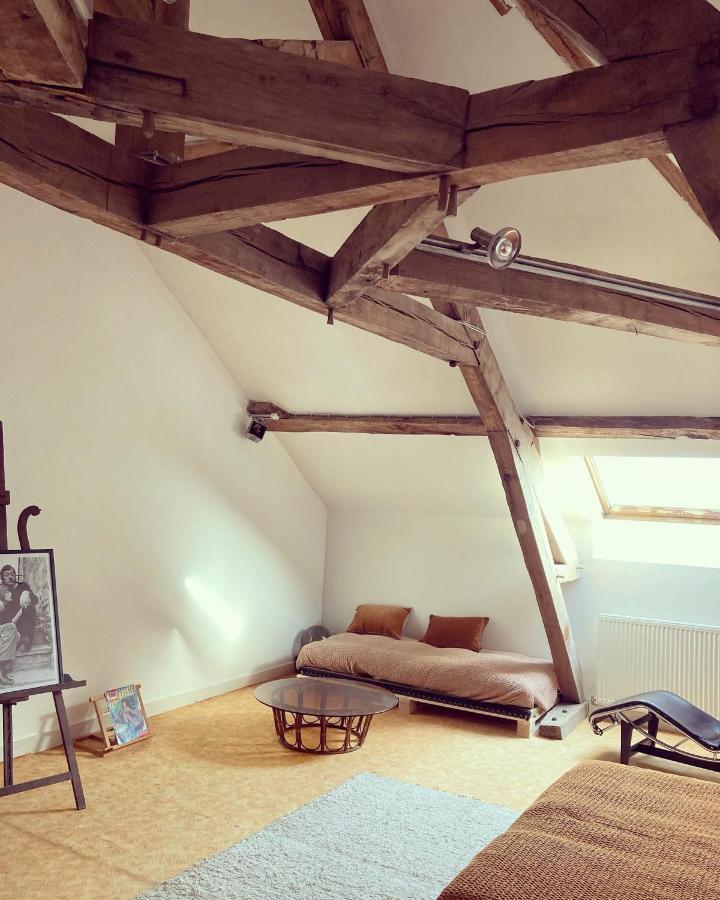 Maison D'Hotes La Doucelle Culture Et Bien-Etre Lignieres-Orgeres 外观 照片