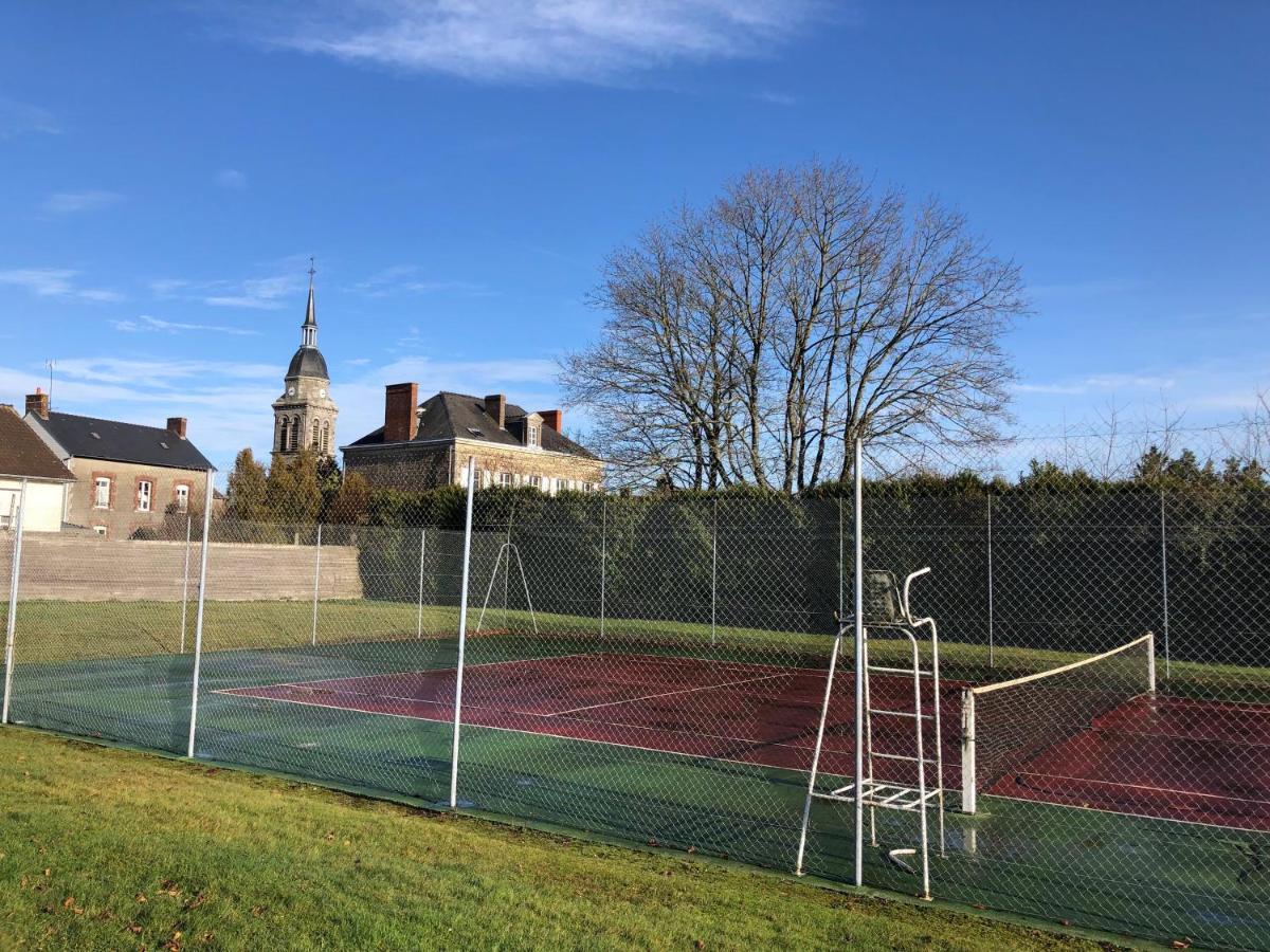 Maison D'Hotes La Doucelle Culture Et Bien-Etre Lignieres-Orgeres 外观 照片