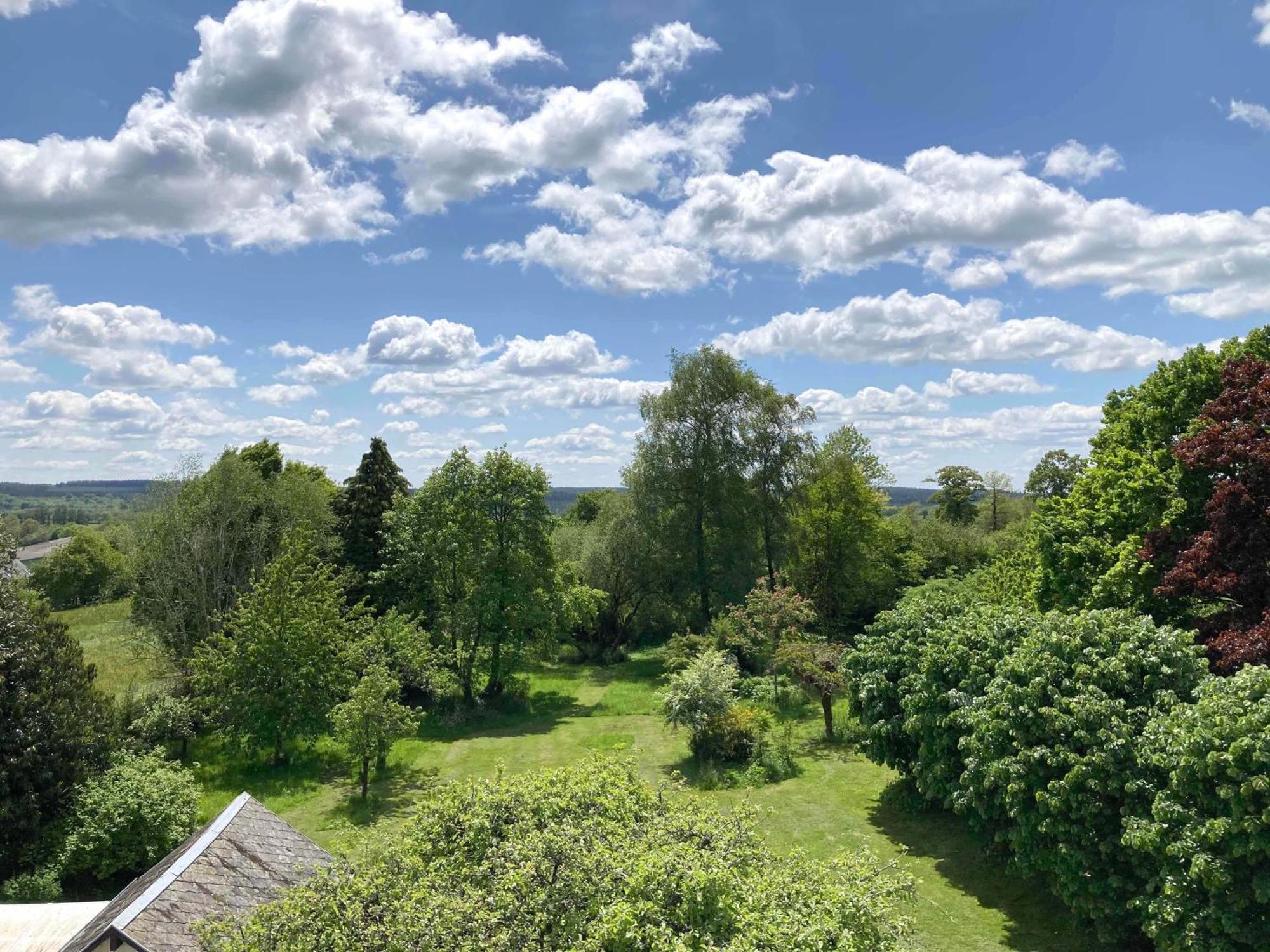 Maison D'Hotes La Doucelle Culture Et Bien-Etre Lignieres-Orgeres 外观 照片