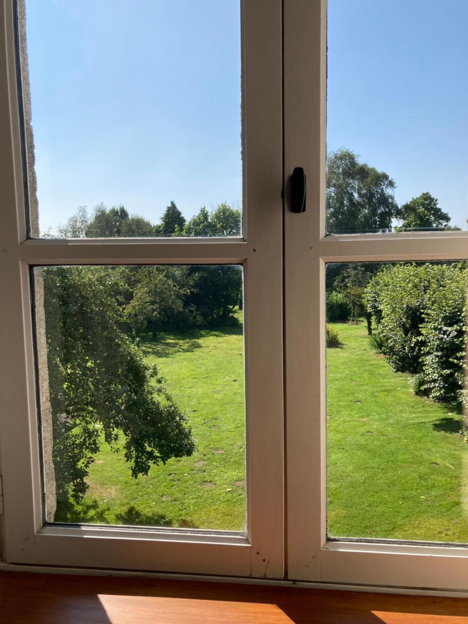 Maison D'Hotes La Doucelle Culture Et Bien-Etre Lignieres-Orgeres 外观 照片